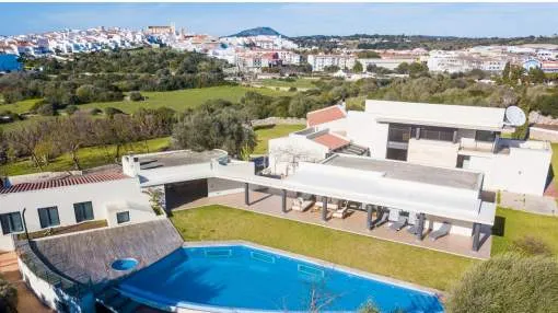 Outstanding countryside residence with gym and spa Outstanding countryside residence with gym and spa